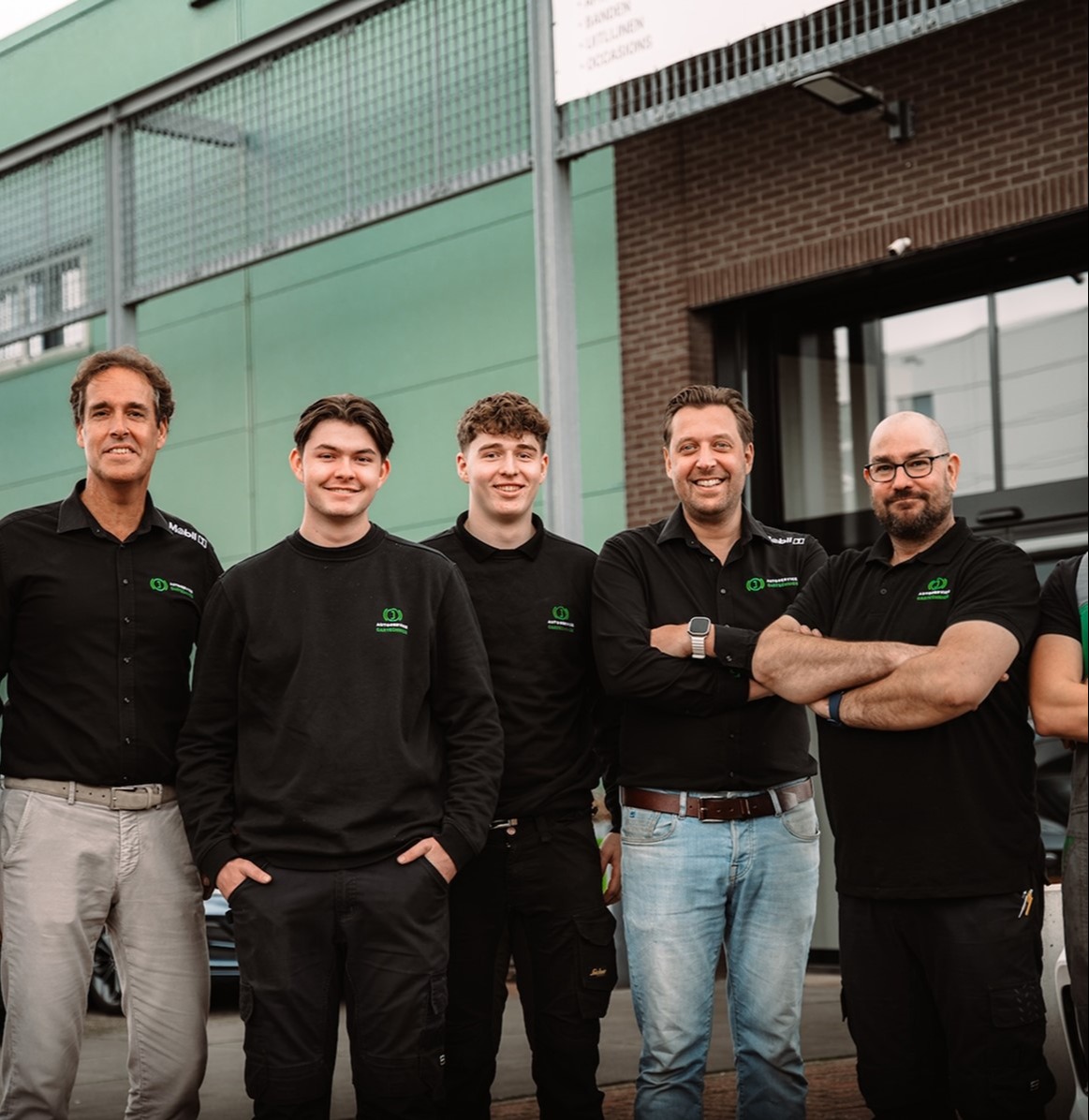 Gallery gallery_images_4_4_17654616751472114000.jpg  | JAMES Autoservice Cartechnics