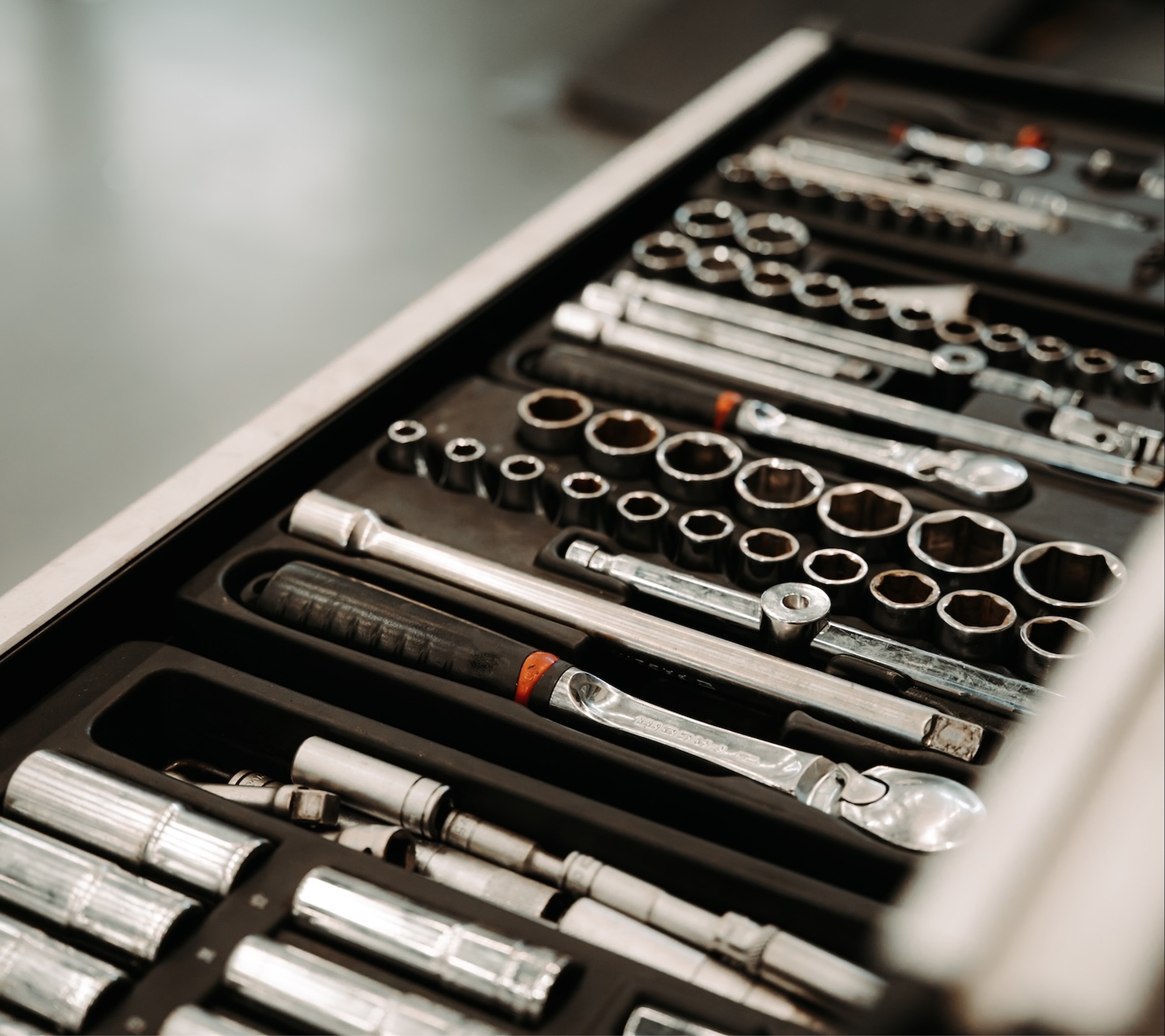 Content 14_content_image_1765537208848058184.jpg WERKPLAATSAFSPRAAK PLANNEN | JAMES Autoservice Cartechnics