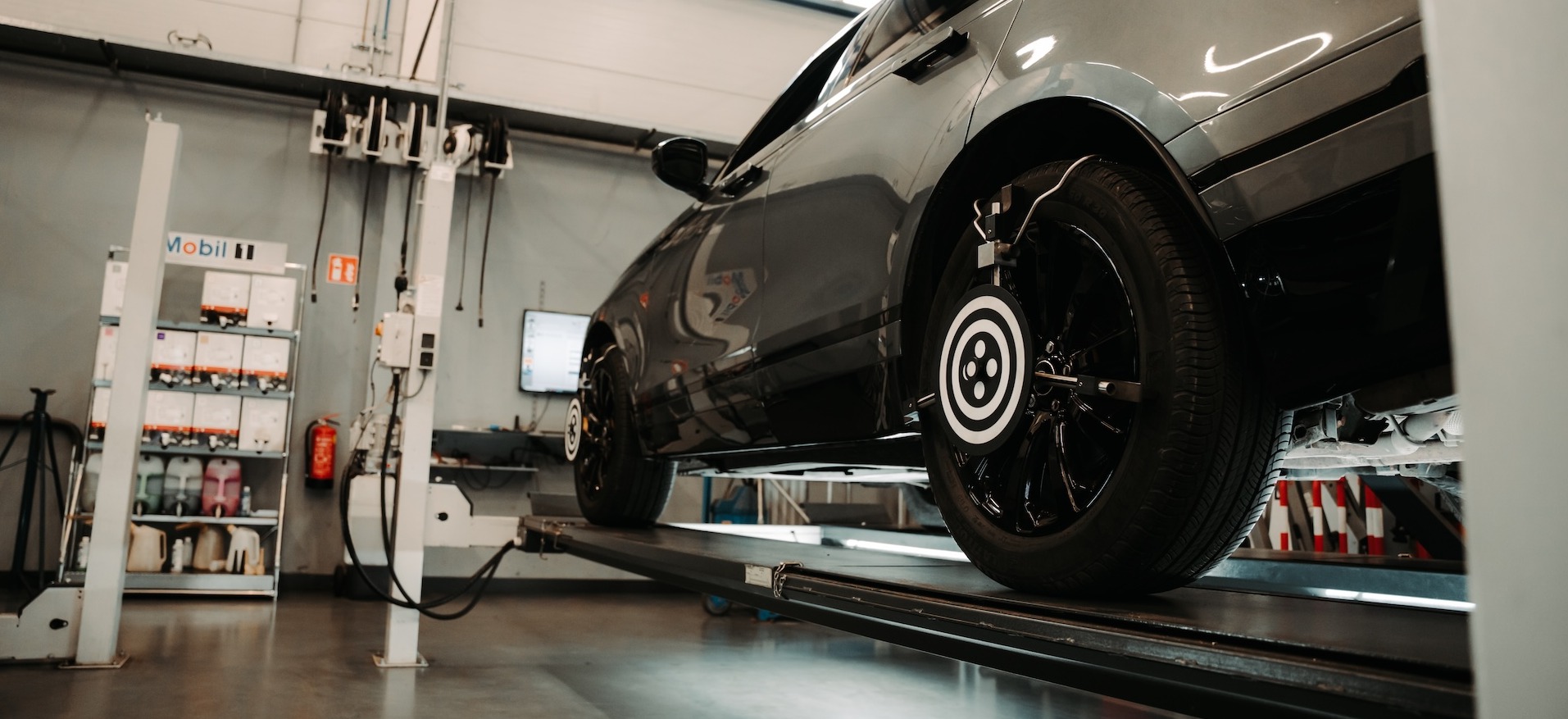 Common Image dinesten_images_1766050738.jpg UITLIJNEN | JAMES Autoservice Cartechnics