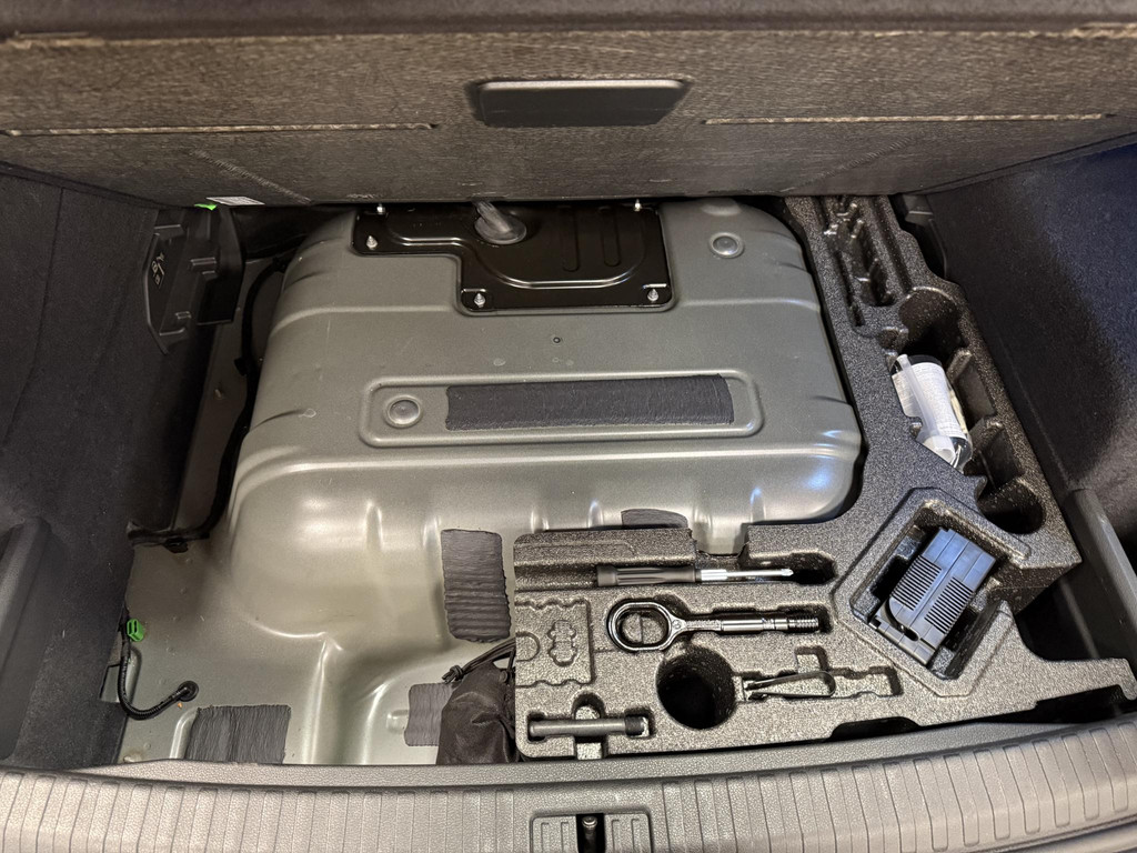 Audi Q3 45 TFSI e edition 51497345-21.jpg | JAMES Autoservice Cartechnics